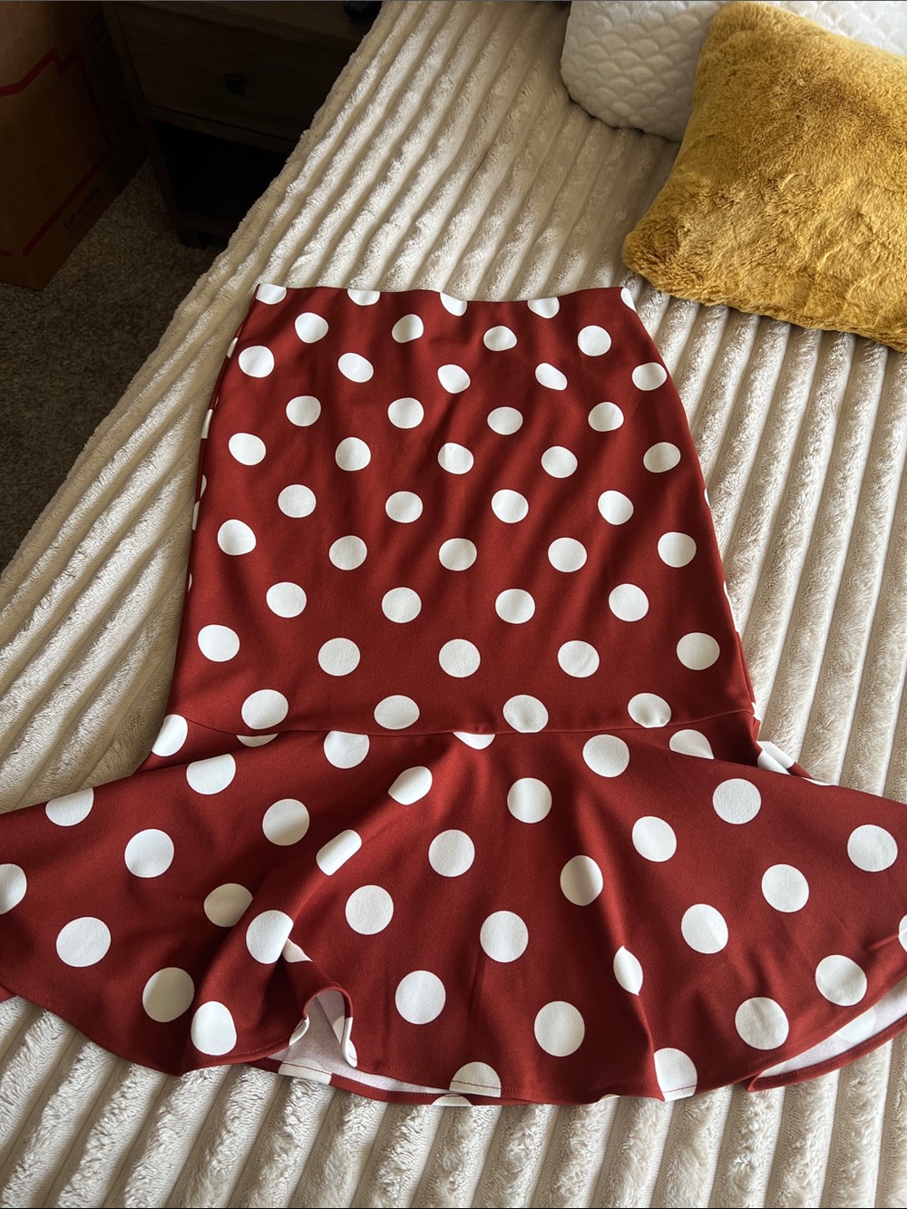 High-Low Polka Dot Flounce Skirt - Red & White